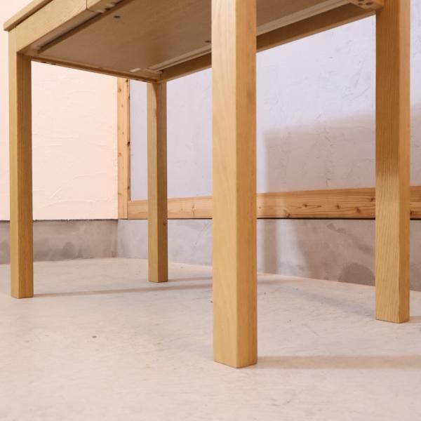 老舗家具メーカーHAMAMOTO(浜本工芸)のオーク材を使用したNo.28