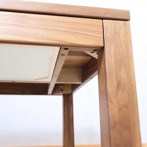 無印良品(MUJI)のウォールナット無垢材 引出し付ダイニングテーブル