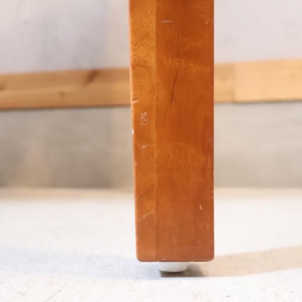 BOKURA(木蔵/ボクラ)のブラックチェリー材を使用したダイニング