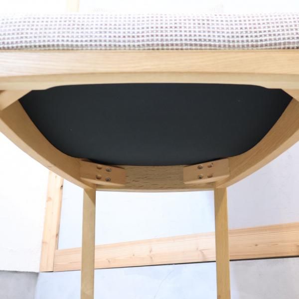 人気のkarimoku(カリモク家具)/Chitano(チターノ)よりダイニングチェア