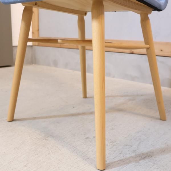 人気のunico(ウニコ)のKOTONA(コトナ)ファブリックチェア2脚セットです