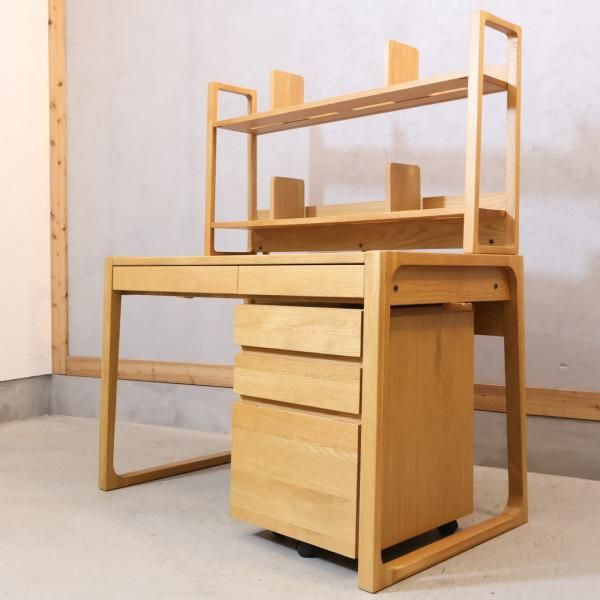 ACTUS(アクタス)で取り扱われているFOPPISH(フォピッシュ)デスクセット