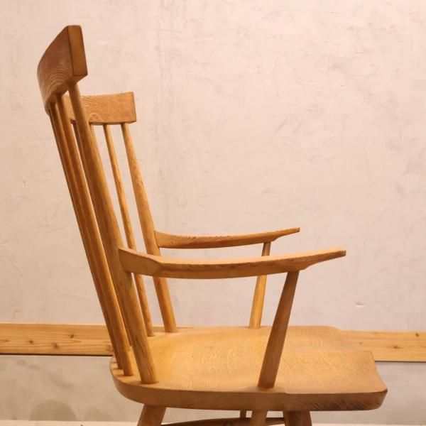 CONDE HOUSE(カンディハウス)のリキ ウインザー アームチェアー。日本