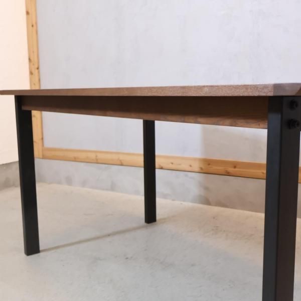 unico(ウニコ)のインダストリアルとモダンのミックスタイルシリーズ