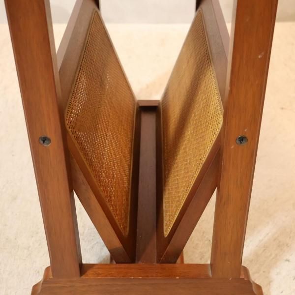 人気のmaruni(マルニ)の地中海シリーズのマガジンラックです