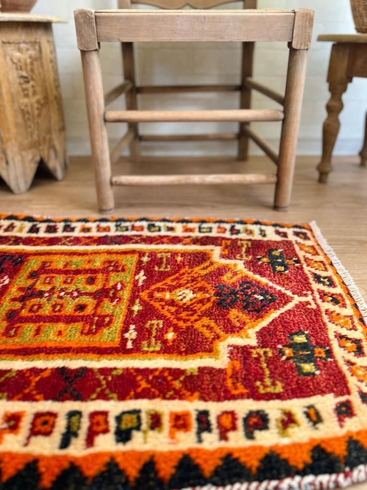 オールド絨毯 ヴィンテージラグ トルコ絨毯 カルス ヤストゥック