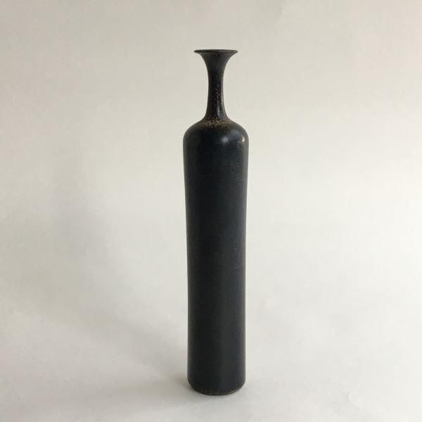 安齊賢太 黒 花器 - Jikonka ONLINE SHOP