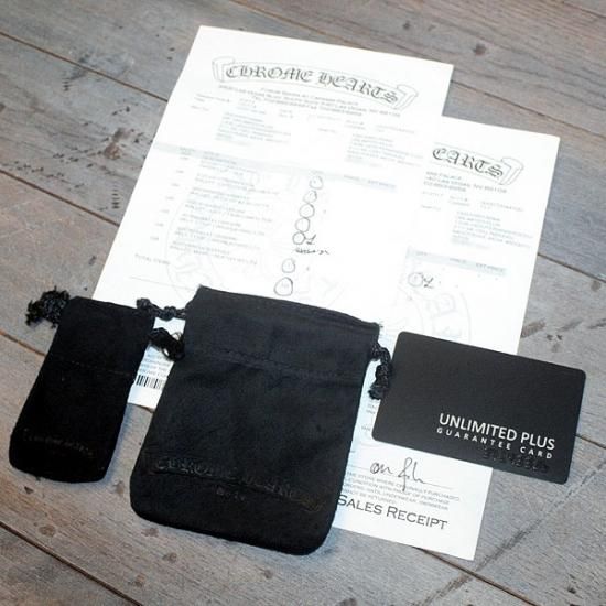 クロムハーツ（Chrome Hearts）ベルトループ Dリングクロスボタン