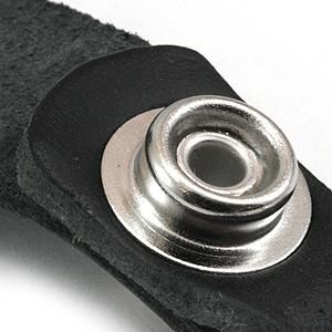 クロムハーツ（Chrome Hearts）ベルトループ フローラルボタンブラック