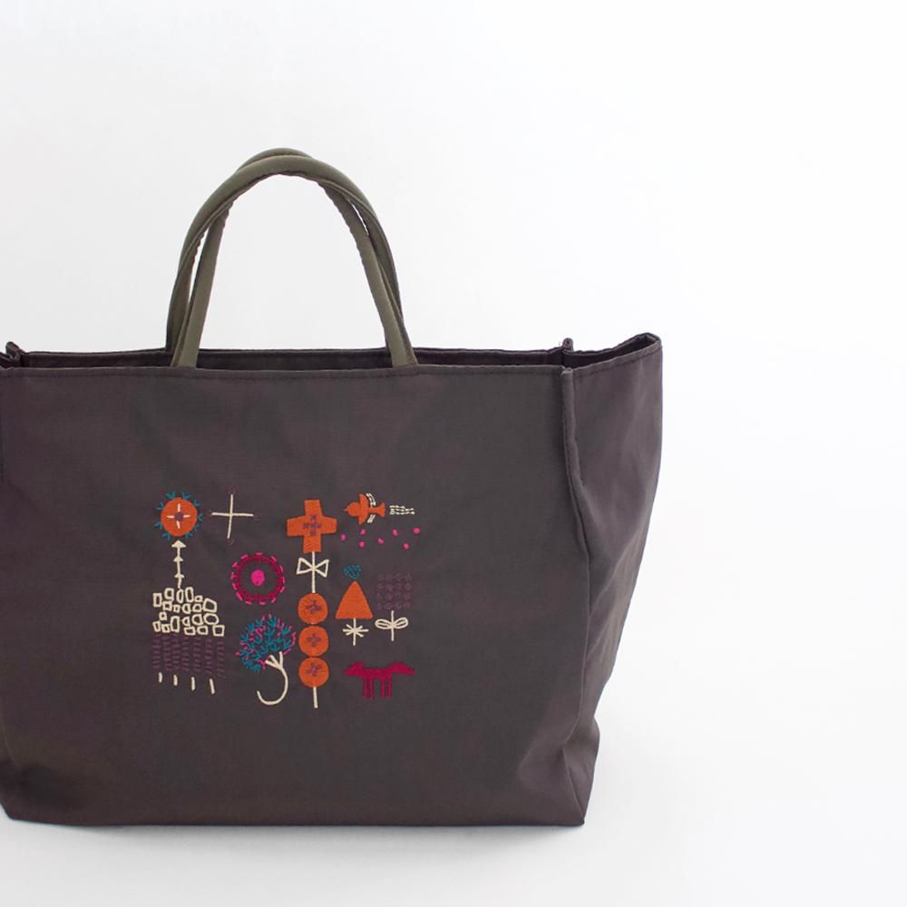 刺繍マチ付トート（大） 小さな森 - Atsuko Matano 公式オンラインショップ