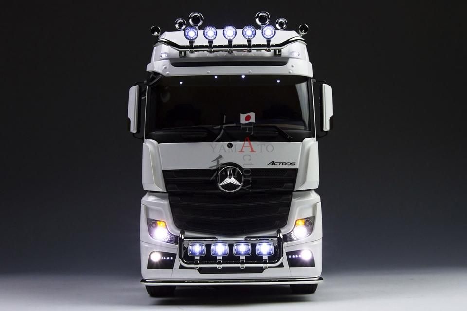 受注生産】 タミヤ1/14 ACTROS 3363 カスタム完成品 メスセデスベンツ