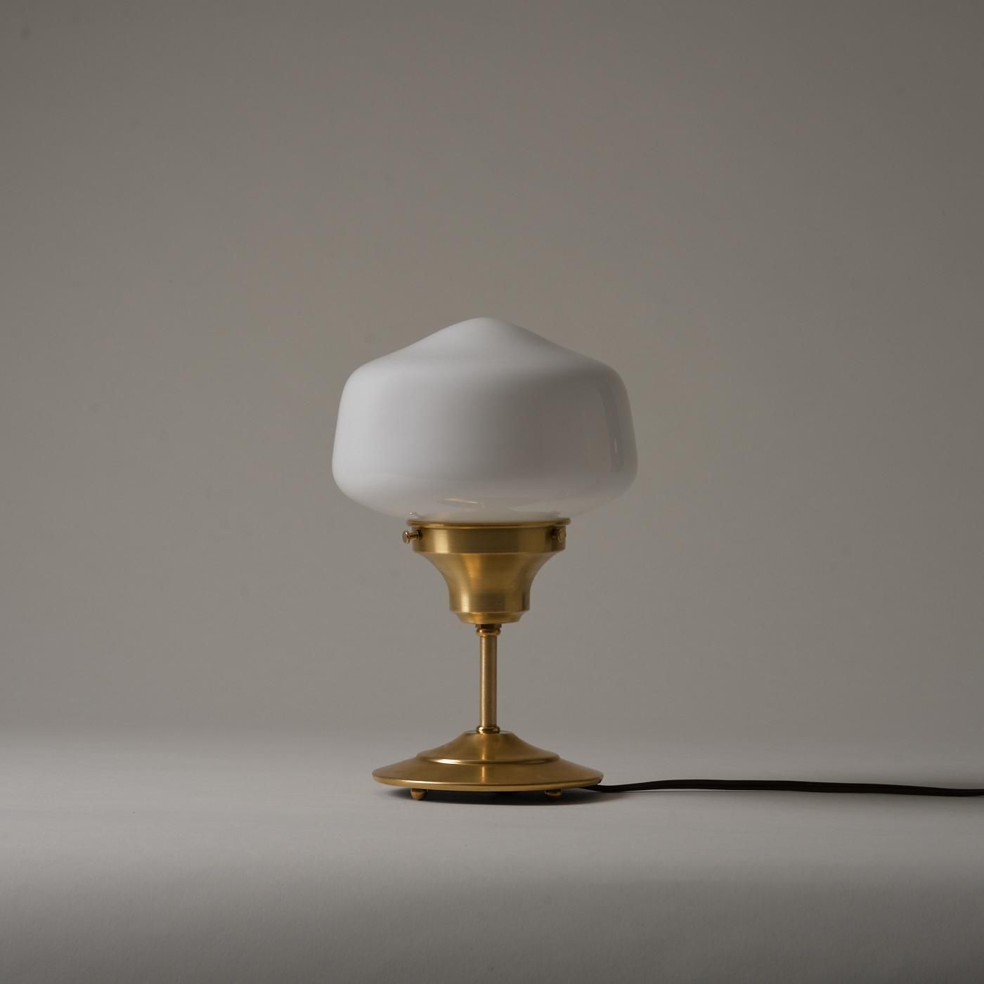 OSL077 STAND LIGHT SCHOOL HOUSE - POINT NO.39｜東京｜五反田｜真鍮