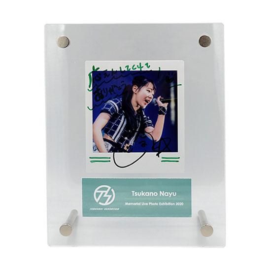 サイン付きチェキ額装［塚野なゆ］ - PhotoExhibition.jp