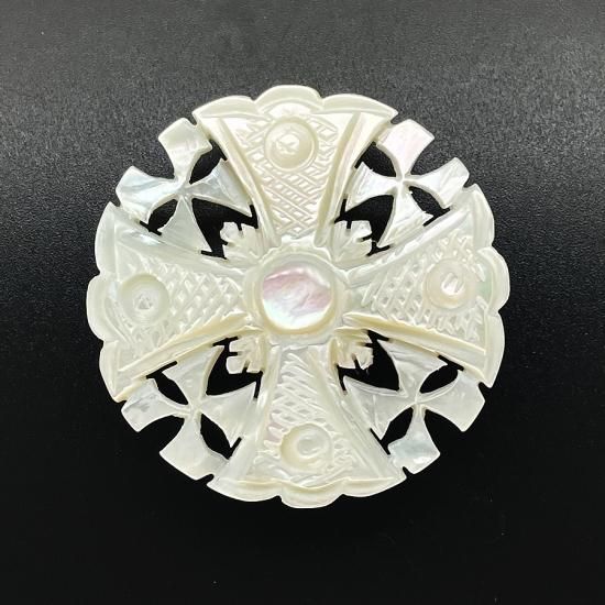 ベツレヘムパール（エルサレムクロス・ボタン、ブローチ）