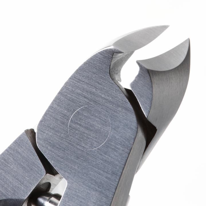 つめ切り CLASSIC (L) | 職人手仕上げのニッパー型つめ切り - SUWADA