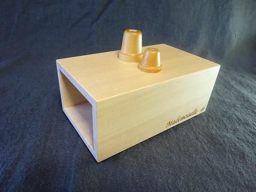 444Hzチューナー2本＆音叉箱セット」 - マドモアゼル・愛公式ショップ