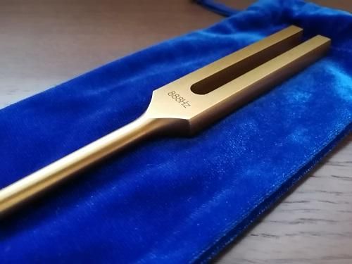 888Hz Jesus Christ ゴールド - マドモアゼル・愛公式ショップ