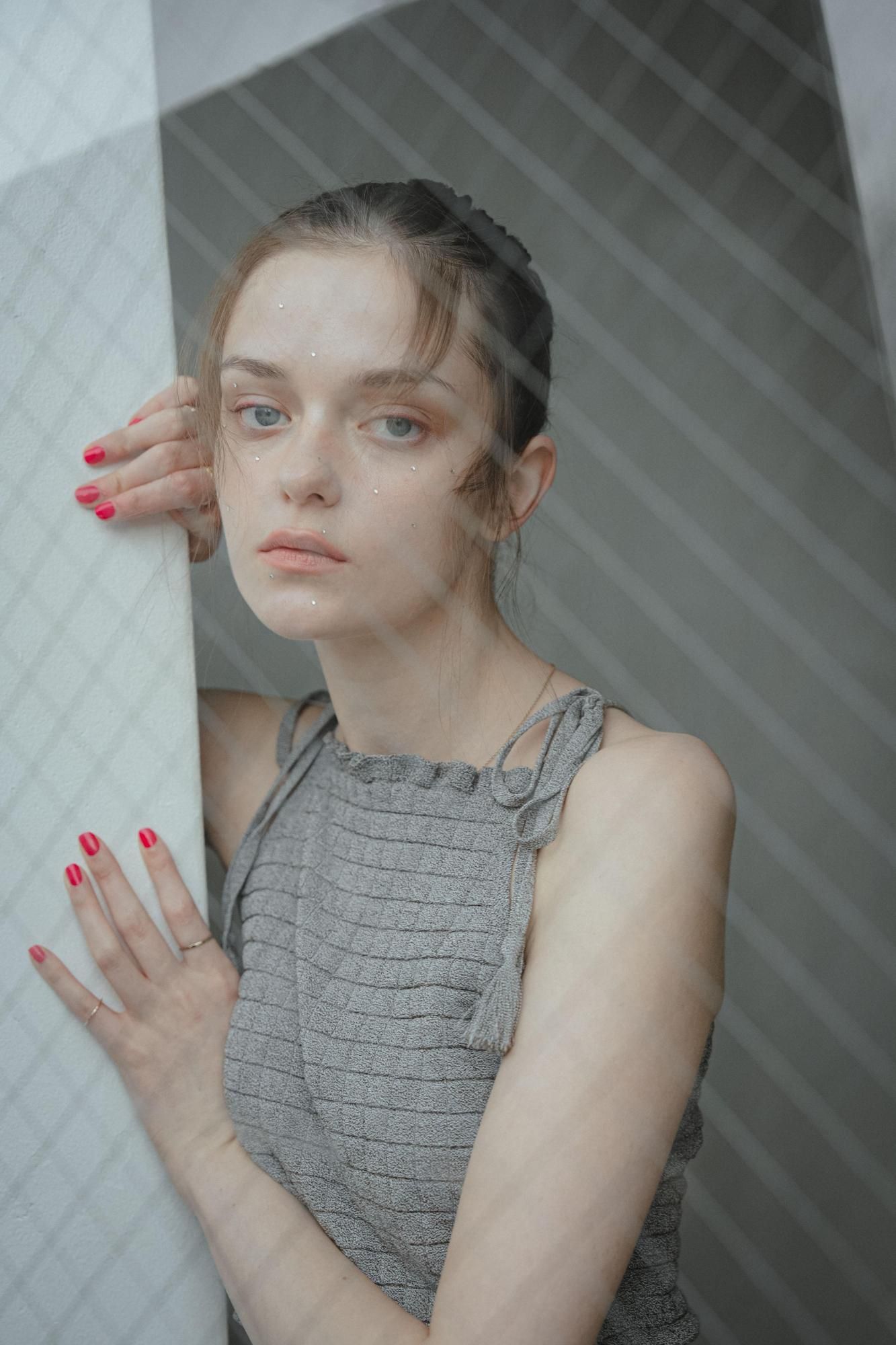 スクエアジャガードニットキャミソール（STONE） - PINUE