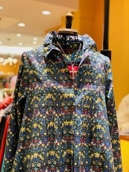 いちご泥棒～Strawberry Thief～》リバティ オーバーブラウス - Le