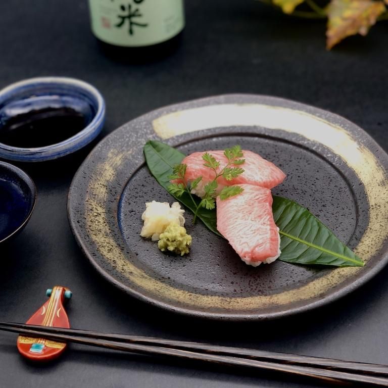 黒吹き銀彩プレートM - 陶舗サノヤ「オンラインストア」