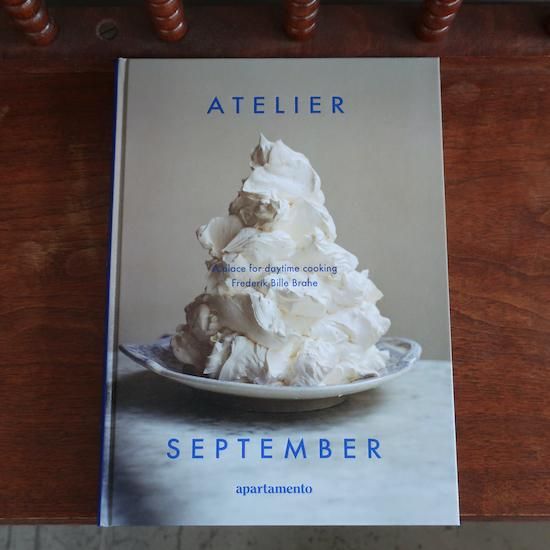 Apartamento /A PLACE FOR DAYTIME COOKING by Atelier September