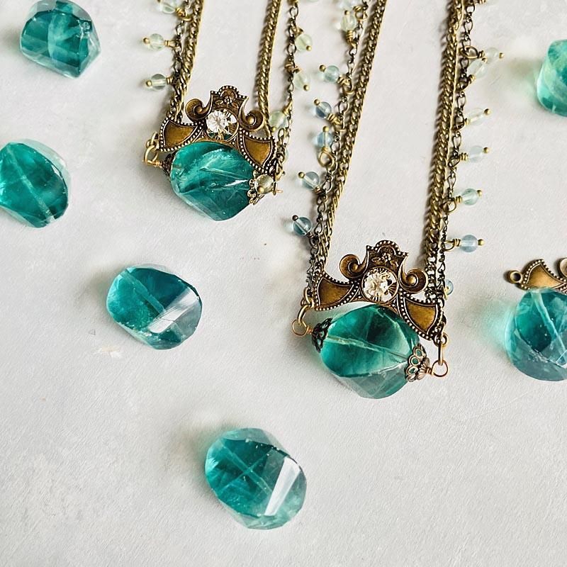 大粒 ブルーフローライト ペンダントトップ ネックレス チェーン