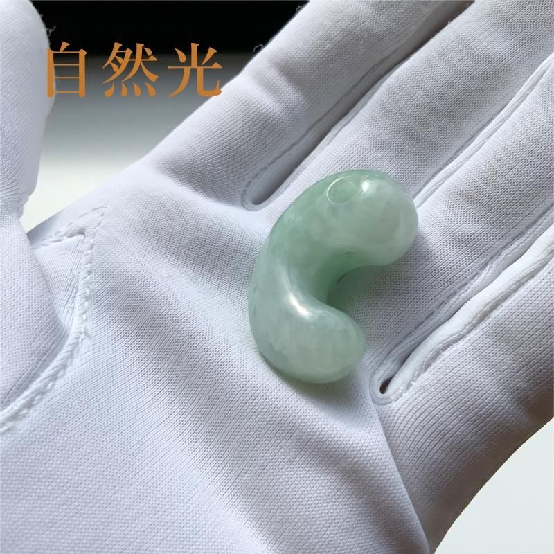 糸魚川翡翠 勾玉 巴型 】 国産 天然石 糸魚川産翡翠 ひすい ヒスイ