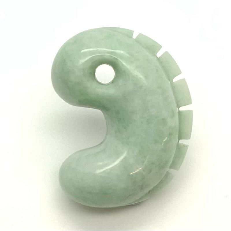 ミャンマー翡翠 勾玉 獣型 】 ひすい ヒスイ Jade 限定品 稀少 レア