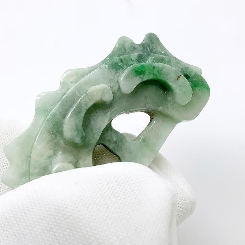 糸魚川翡翠 出雲國金崎一号墳 レプリカ 勾玉 】 | めのうの店川島