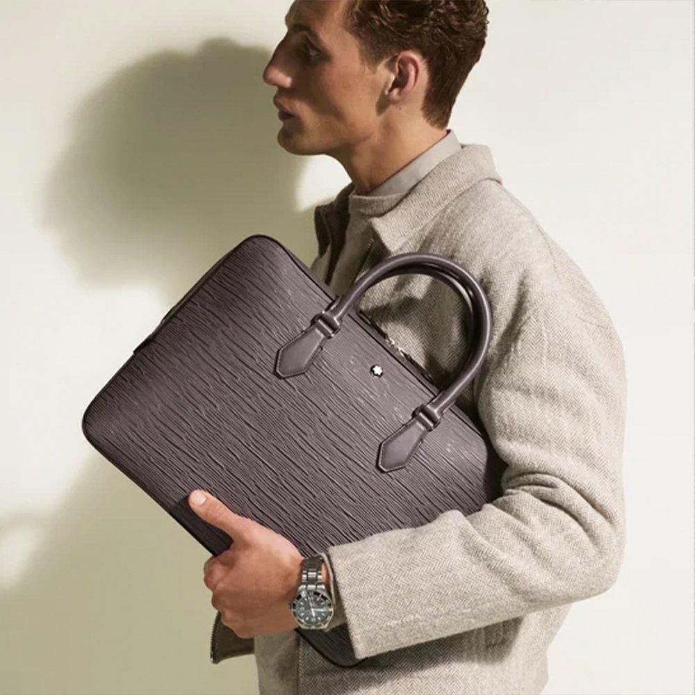 MB198794 MONTBLANC モンブラン 4810 スリム ドキュメントケース