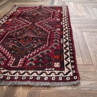 Shiraz -カシュガイ族- - inie japan | ギャッベやキリムなどの手織