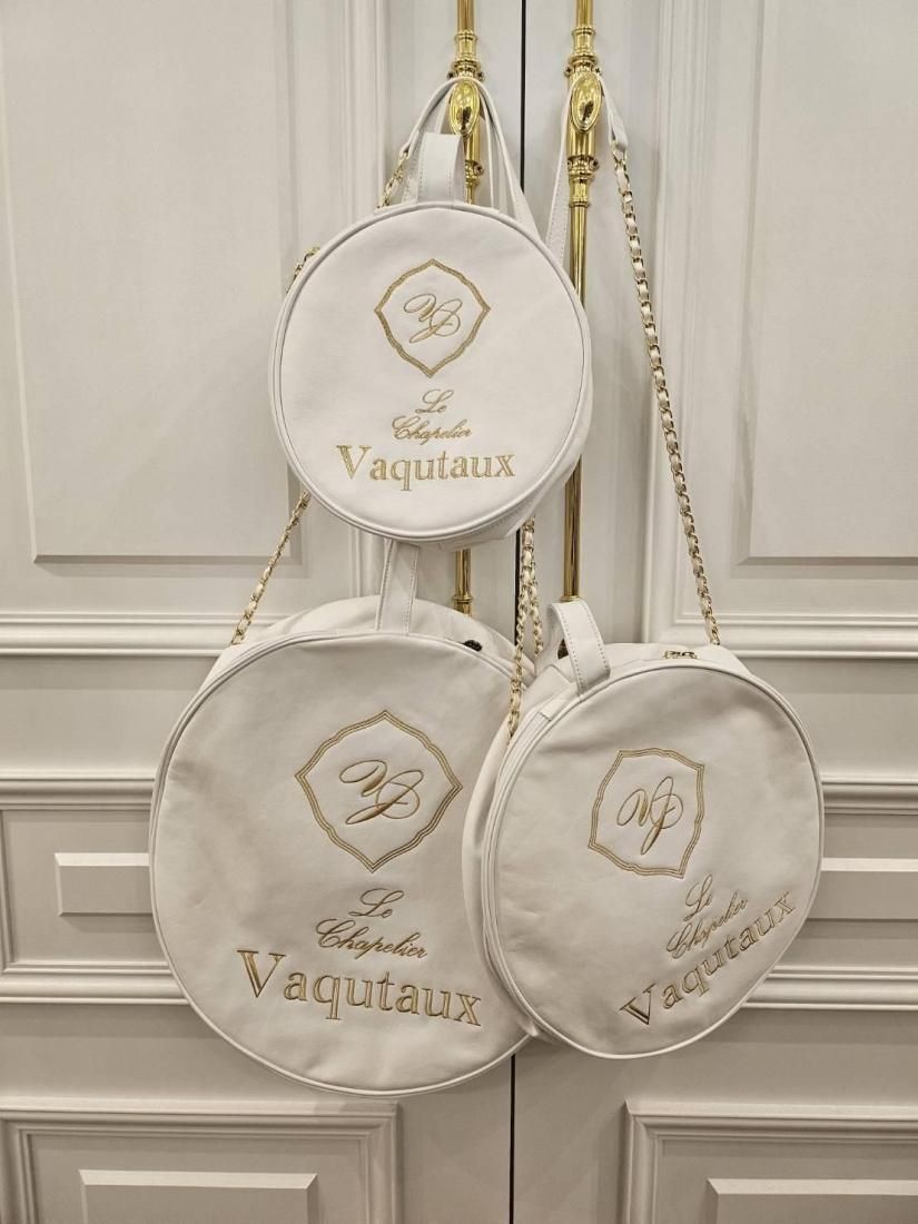 voyage trunk 2nd』レザー帽子ショルダーバッグ ヴォヤージュミルク