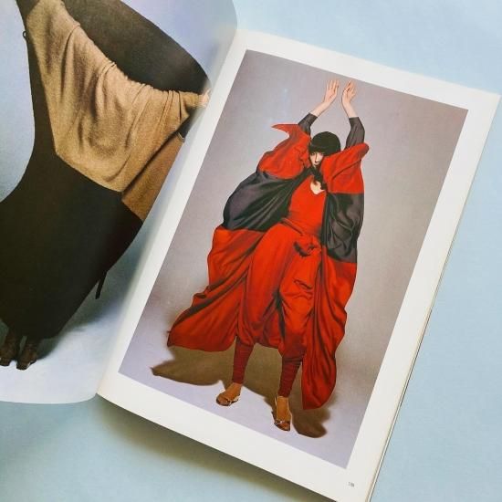 三宅一生の発想と展開 ISSEY MIYAKE East Meets West｜石岡瑛子, 山口