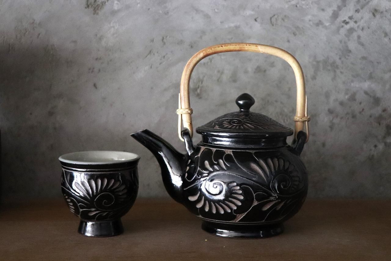 急須 | ぽってりデザイン - 育陶園 やちむんの窯元｜沖縄の陶器 和食器