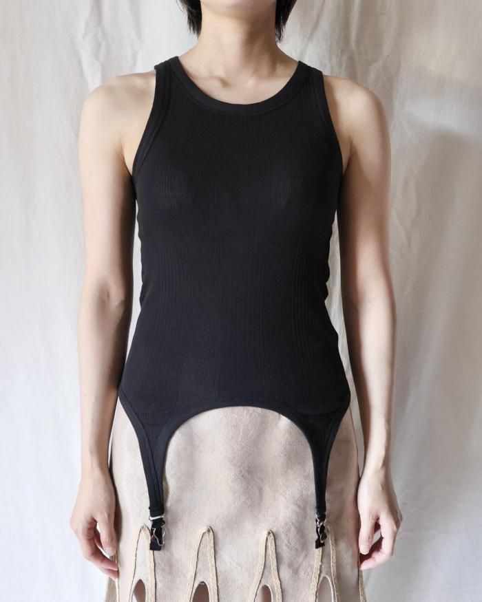 FUMIKA UCHIDA： NEEDLE DRAWING GARTER TANKTOP - BLACK - ORANN