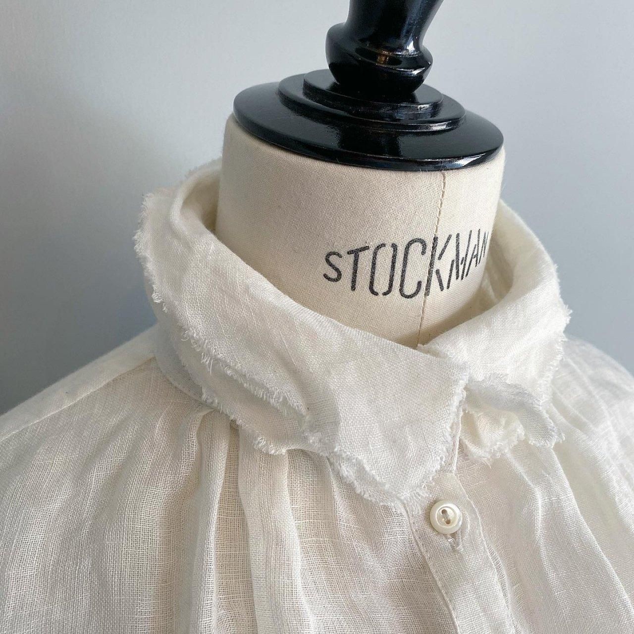 yunahicaリネンフリルブラウスインディゴ - Pale Jute