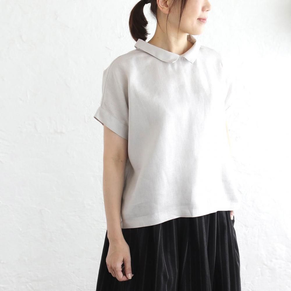 リネン小さな襟の後ろボタンプルオーバーブラウス | パステルグレー
