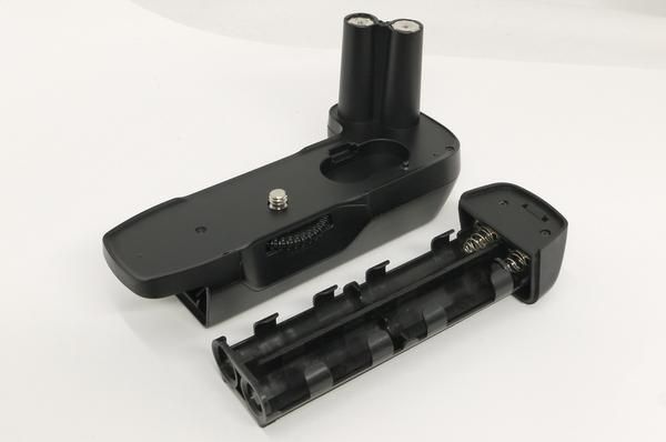 ニコン バッテリーグリップ MB-16 F80用 - 日進堂カメラ オンライン