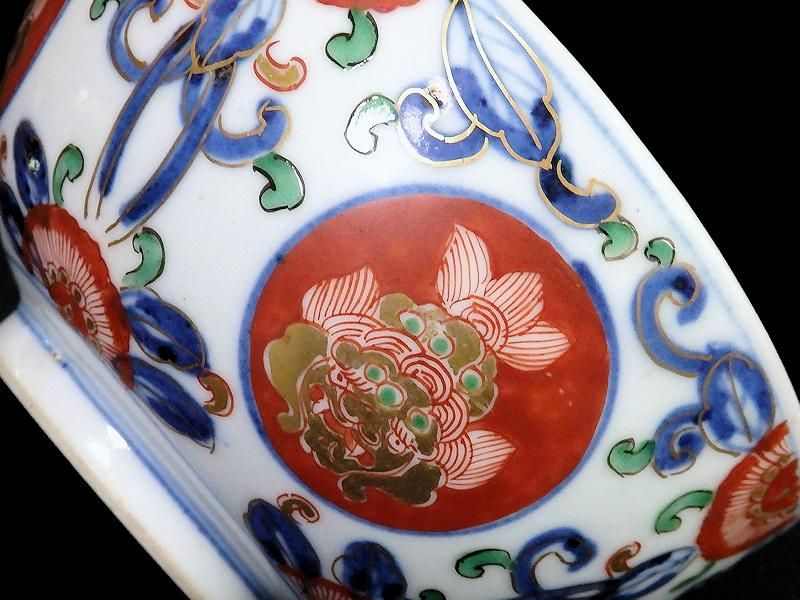 大聖寺伊万里 染錦 赤玉に獅子 瓔珞紋図 蓋茶碗 2客セット