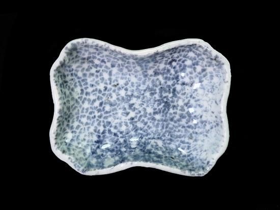 古伊万里 染付 型刷印判 氷裂紋図 糸巻形変形皿 江戸期