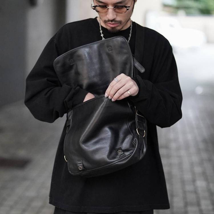 シーシーユー CCU 25aw フラップショルダーバッグ FLAP SHOULDER BAG M