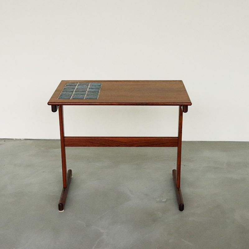 ヴィンテージ家具 / タイルトップサイドテーブル / 北欧デンマーク