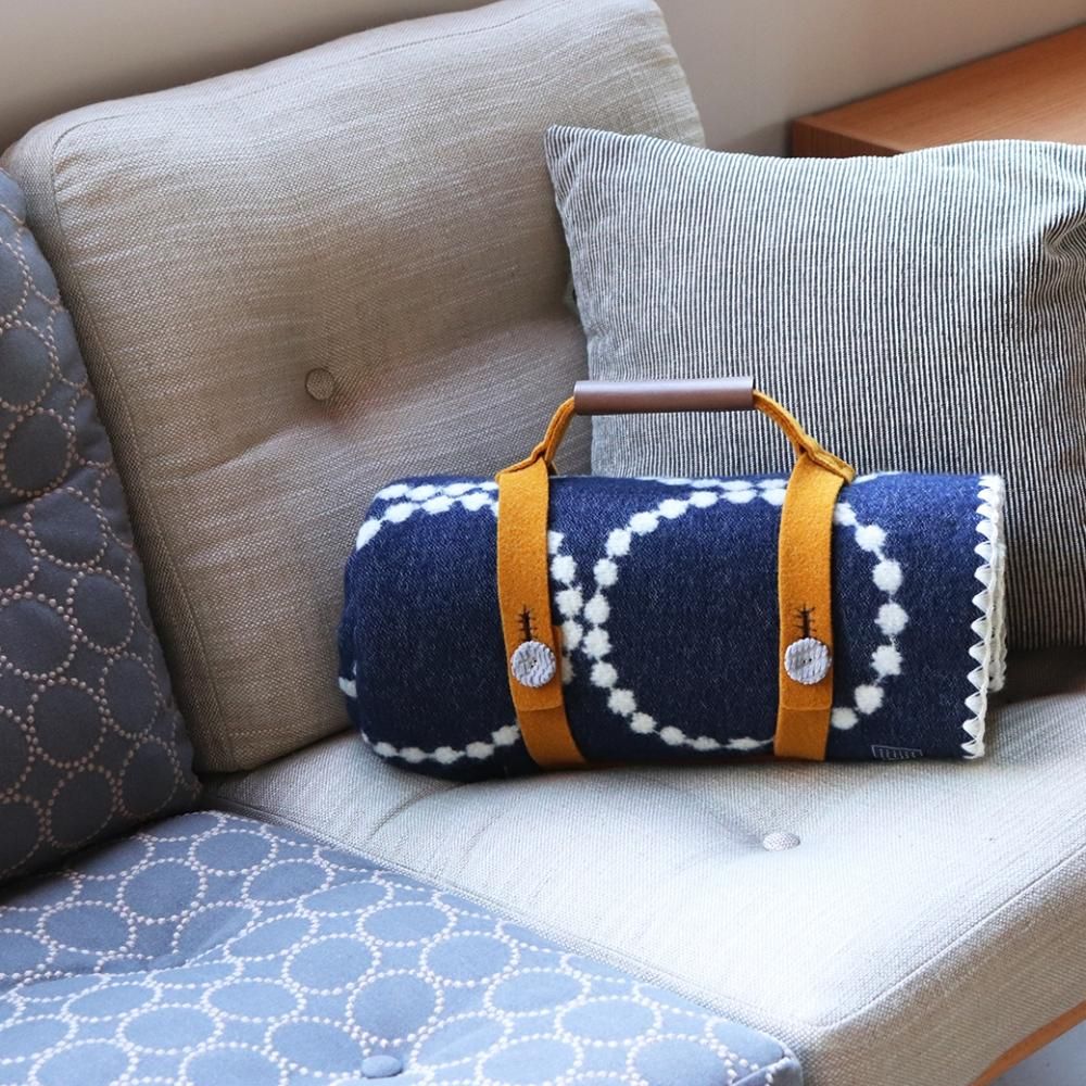 mina perhonen ( ミナ ペルホネン ) / ブランケットホルダー / S・L