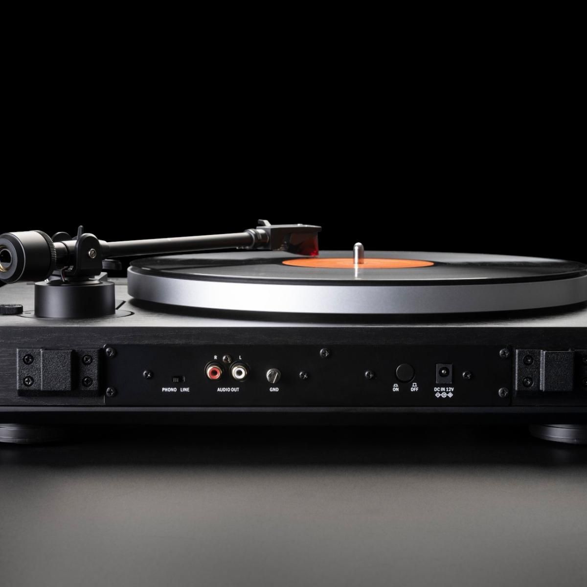 Dual CS 429 フルオートマティック ターンテーブル | 高音質再生で音楽