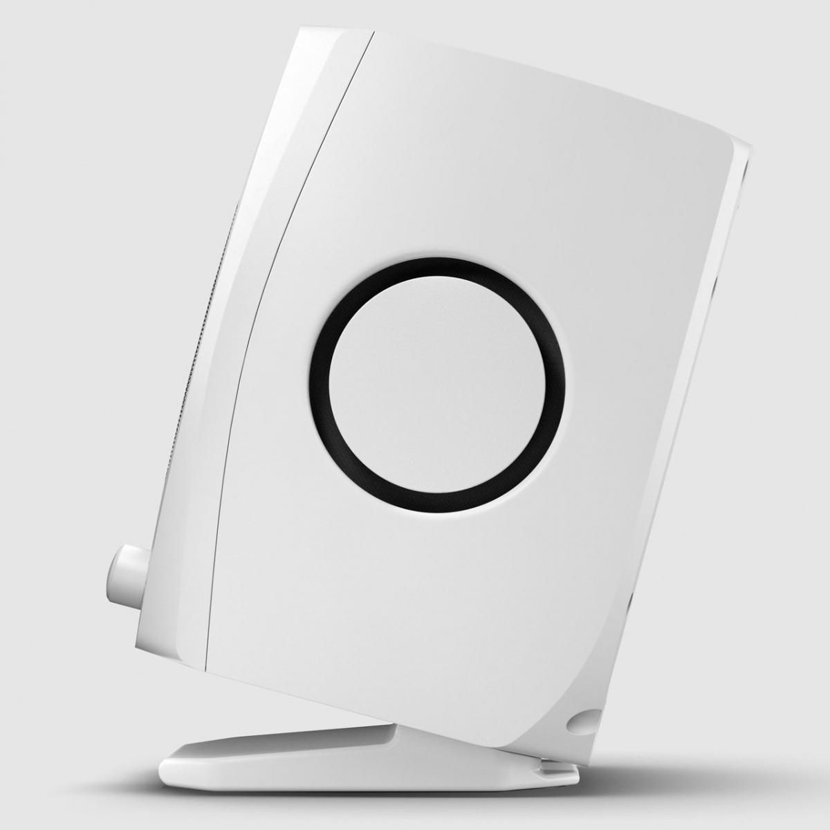 ADAM AUDIO D3V White | ADAM Audioの高品質なサウンドをデスクトップで！