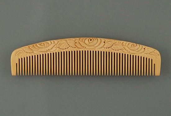 彫解櫛5寸5分（薔薇） さつまつげ - つげ櫛工房 辻忠商店 オンライン