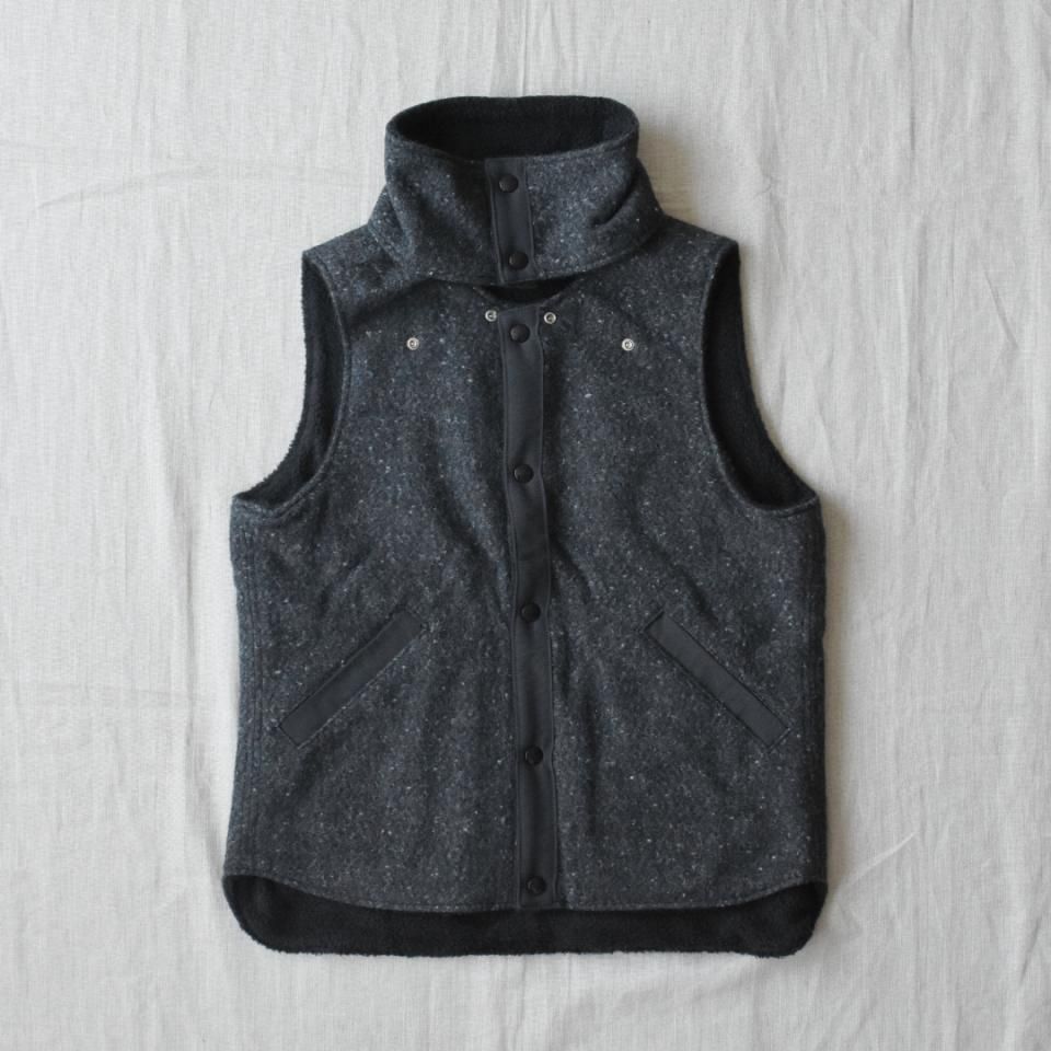 SASSAFRAS（ササフラス）CRAZY GARDENER VEST Blanket ブラック（ウール）
