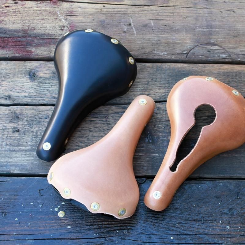 Gilles Berthoud / Agnel / Leather Saddle / Titanium / ジルベルソー