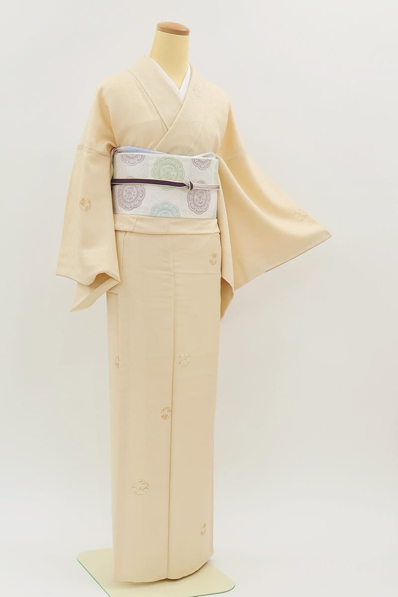 銀座【D-3743】小紋 クリーム色 松竹梅の丸文 :身丈160/裄69 - 銀座