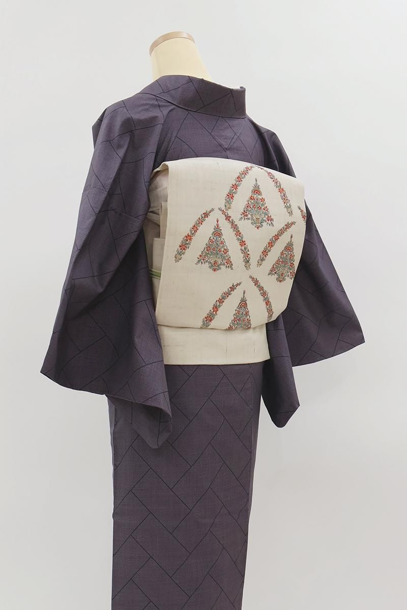 銀座【H-0440】大浦紫山作 紬地 染名古屋帯 乳白色 装飾更紗文（落款入